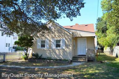 Main picture of 9615 11th Bay St