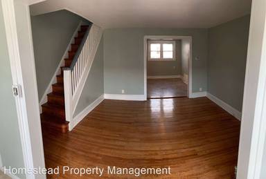 Main picture of 502 Littlecroft Rd