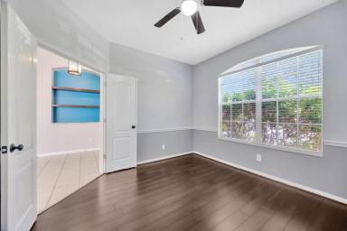 Main picture of 8714 Sandy Plains Dr