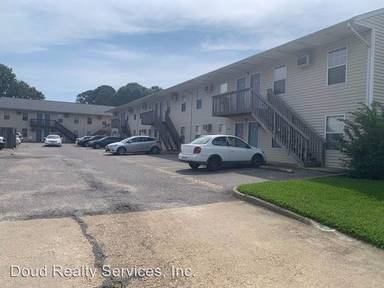 Main picture of 8562 Chesapeake Blvd