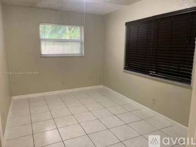 Main picture of 813 SW 14th Ave