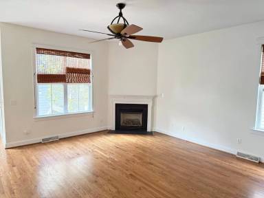 Main picture of 15534 Waterfront Dr
