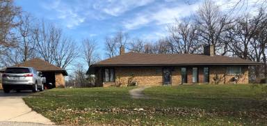 Main picture of 420 Concord Ave