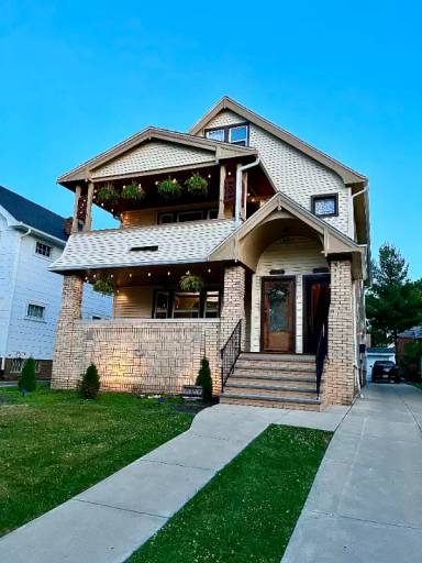 Main picture of 14521 Garfield Ave