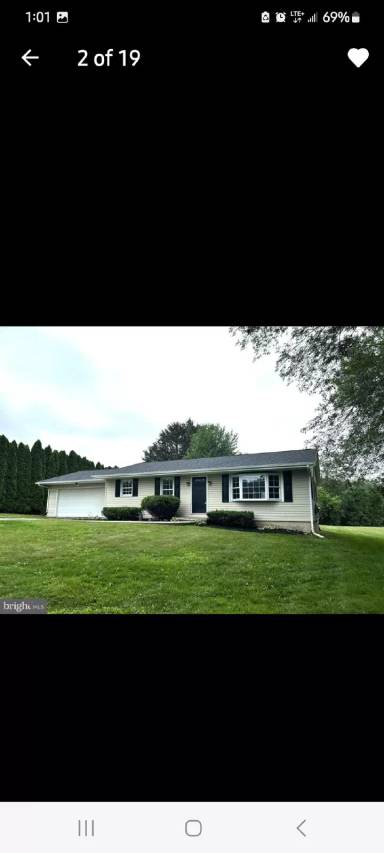 Main picture of 306 N Sandy Hill Rd