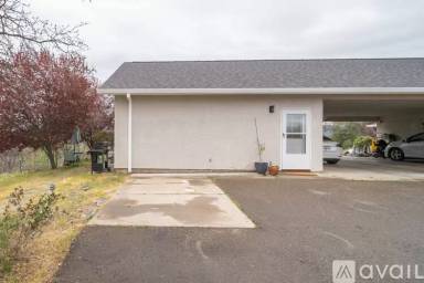 Main picture of 1604 Dakota Way