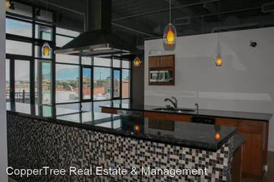 Main picture of 100 Gold Ave SW