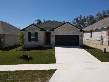 Main picture of 312 W Boerne Harbor Dr
