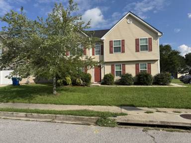 Main picture of 2763 South Hills