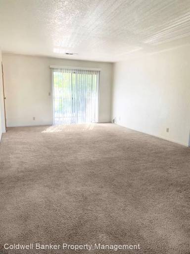 Main picture of 1690 Bramble Pl