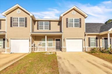 Main picture of 251 Cypress Pointe Dr