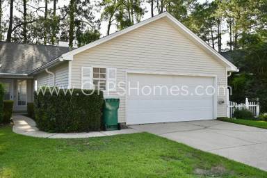 Main picture of 636 Emerald Ln