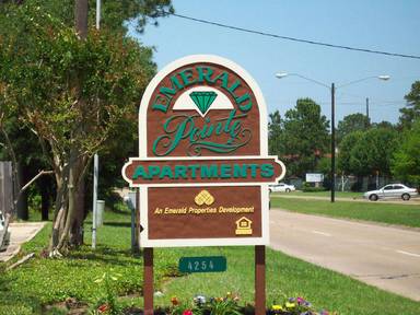 Main picture of Emerald Point Apartments