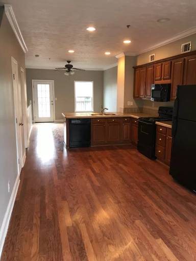 Main picture of 307 Peach St