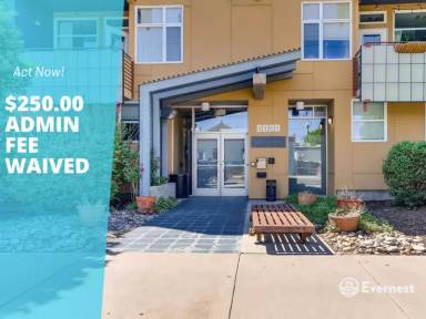 Main picture of 3101 Blake St