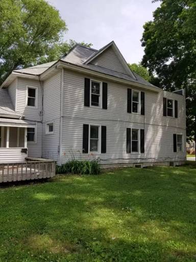 Main picture of 720 3rd St