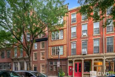 Main picture of 158 N 3rd St