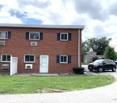Main picture of 835 High St