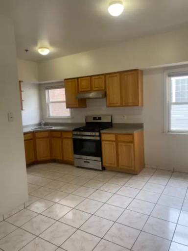 Main picture of 103 Cutler Ave