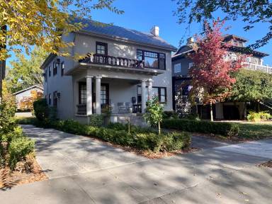 Main picture of 3445 J St