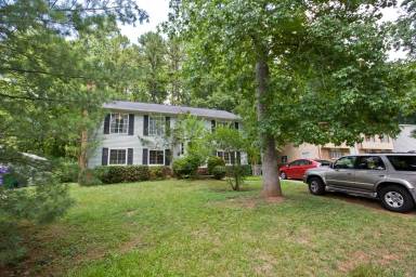 Main picture of 1635 Van Dyke Dr