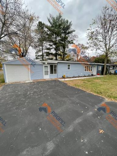Main picture of 8032 Bywater St