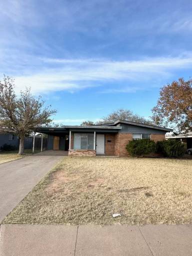 Main picture of 4410 Roosevelt Dr