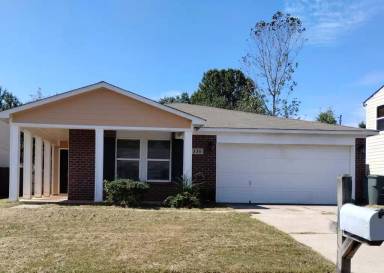 Main picture of 330 Kenneth Blvd NW
