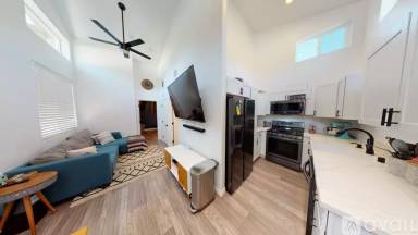 Main picture of 32433 Oak Hollow Ct