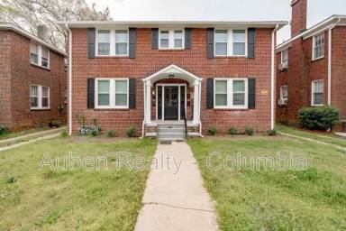 Main picture of 1034 Kinard Ct
