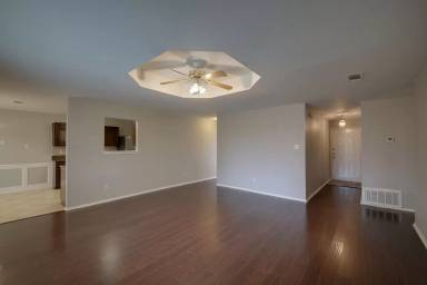 Main picture of 3406 Beagle Ct