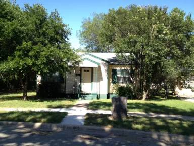 Main picture of 803 Northside Dr