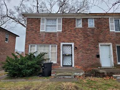 Main picture of 18432 Greenfield Rd