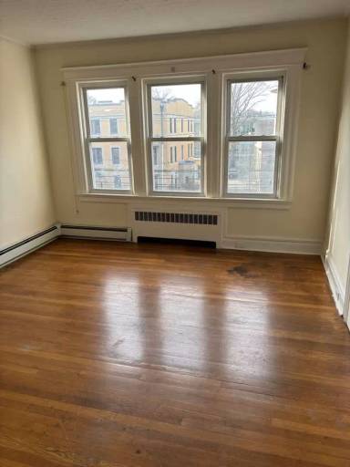 Main picture of 480 Sanford Ave