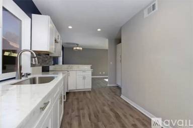 Main picture of 14197 Port Royal Pl