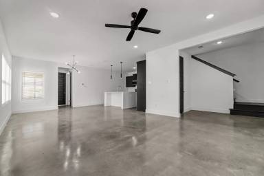 Main picture of 3013 Alpha Wolf Ct