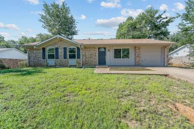 Main picture of 1506 Austin Dr