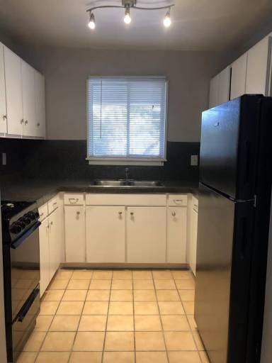 Main picture of Riviera Apartments - 106
