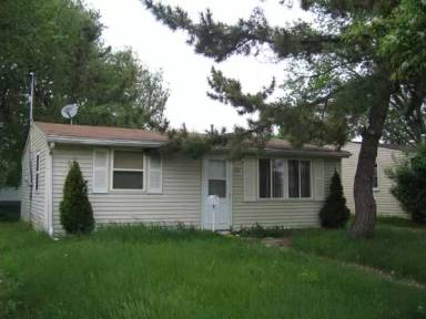 Main picture of 727 Julia St