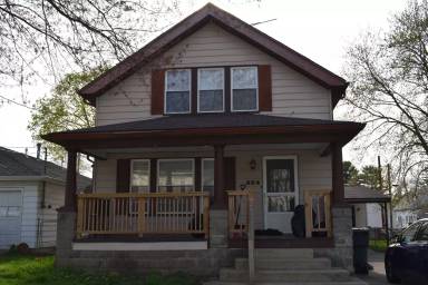 Main picture of 454 S Church St