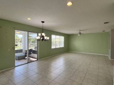 Main picture of 2414 Cogan Dr SE
