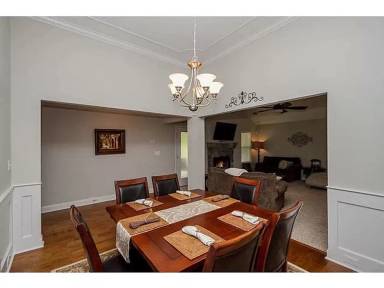 Main picture of 221 Torrey Pine Trl