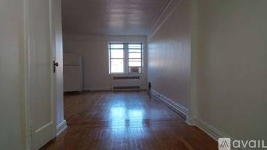 Main picture of 4035 Ithaca St