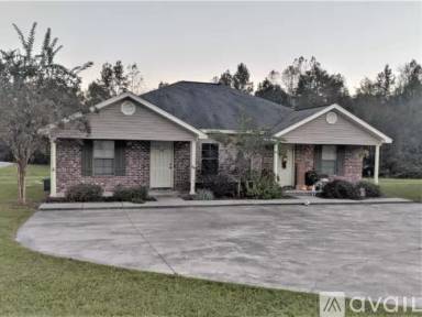 Main picture of 21 Sparrow Ln