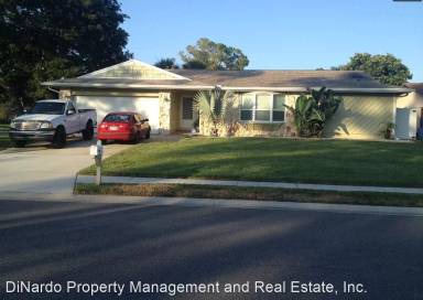 Main picture of 2915 Foxcroft Ln