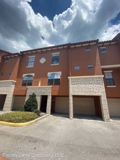 Main picture of 6111 Metrowest Blvd