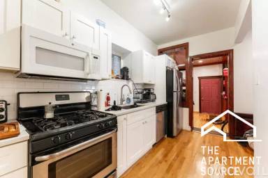 Main picture of 2252 N Cleveland Ave