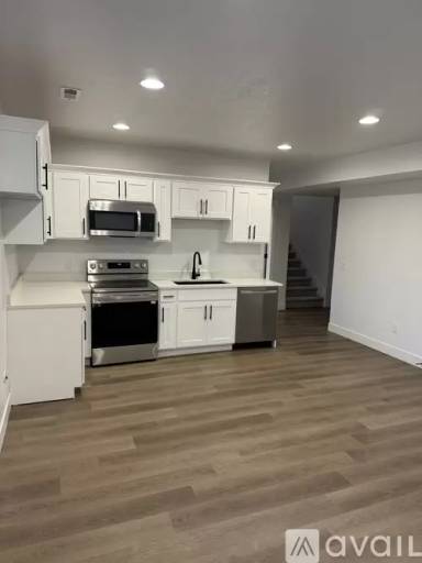 Main picture of 213 W Sicula Rd