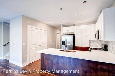 Main picture of 2817 Girard Ave S