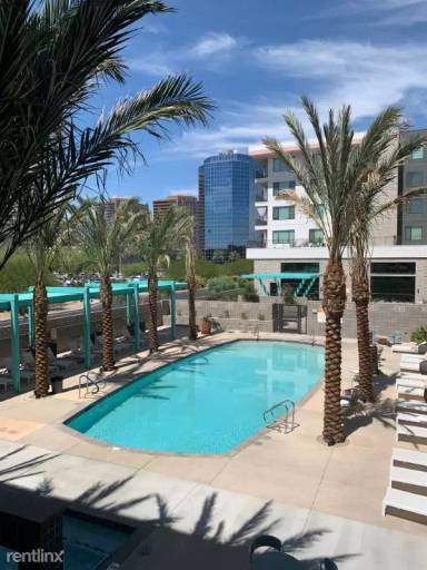 Main picture of MAA Midtown Phoenix